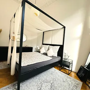 Apartment Superhosts Zentrum - Parkplatz - Badewanne - Netflix - Kaffee, BRE